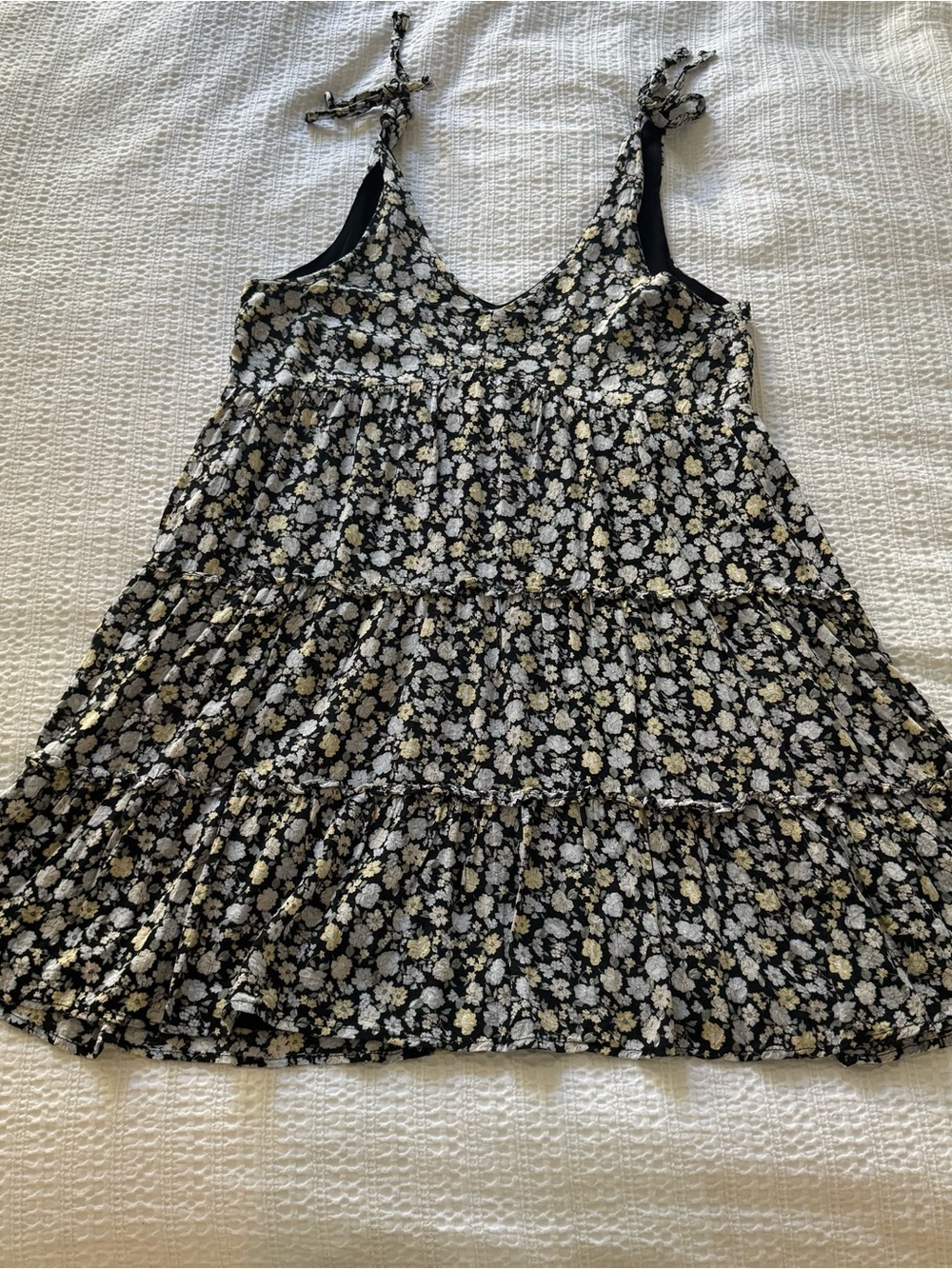 Hollister black floral V-Neck tie tank Sundress size small - Picture 2 of 14